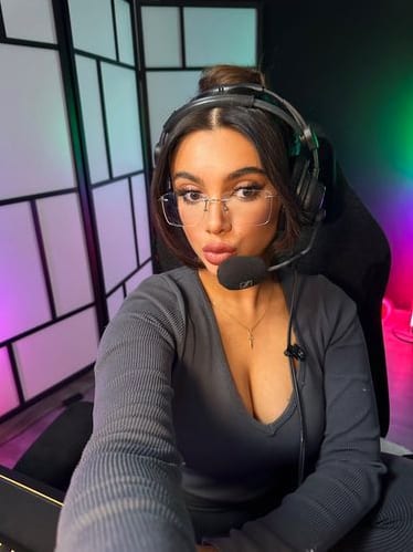Julia Bayonetta OnlyFans grátis 18